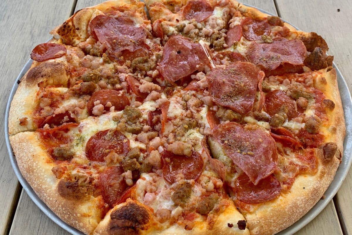 21" Tray Meat Lovers Pizza