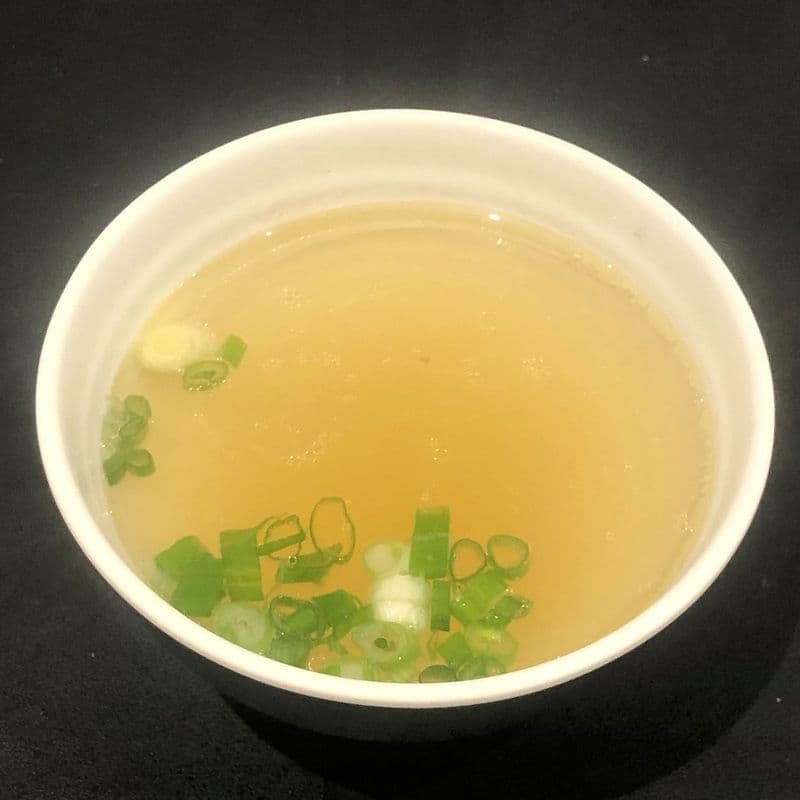 S25 Soupe au poulet (SOUP SEULEMENT）清汤一碗