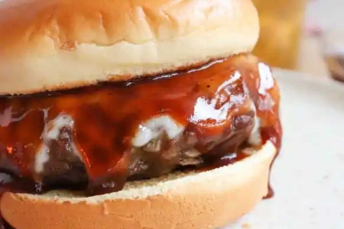 6 Oz BBQ Burger