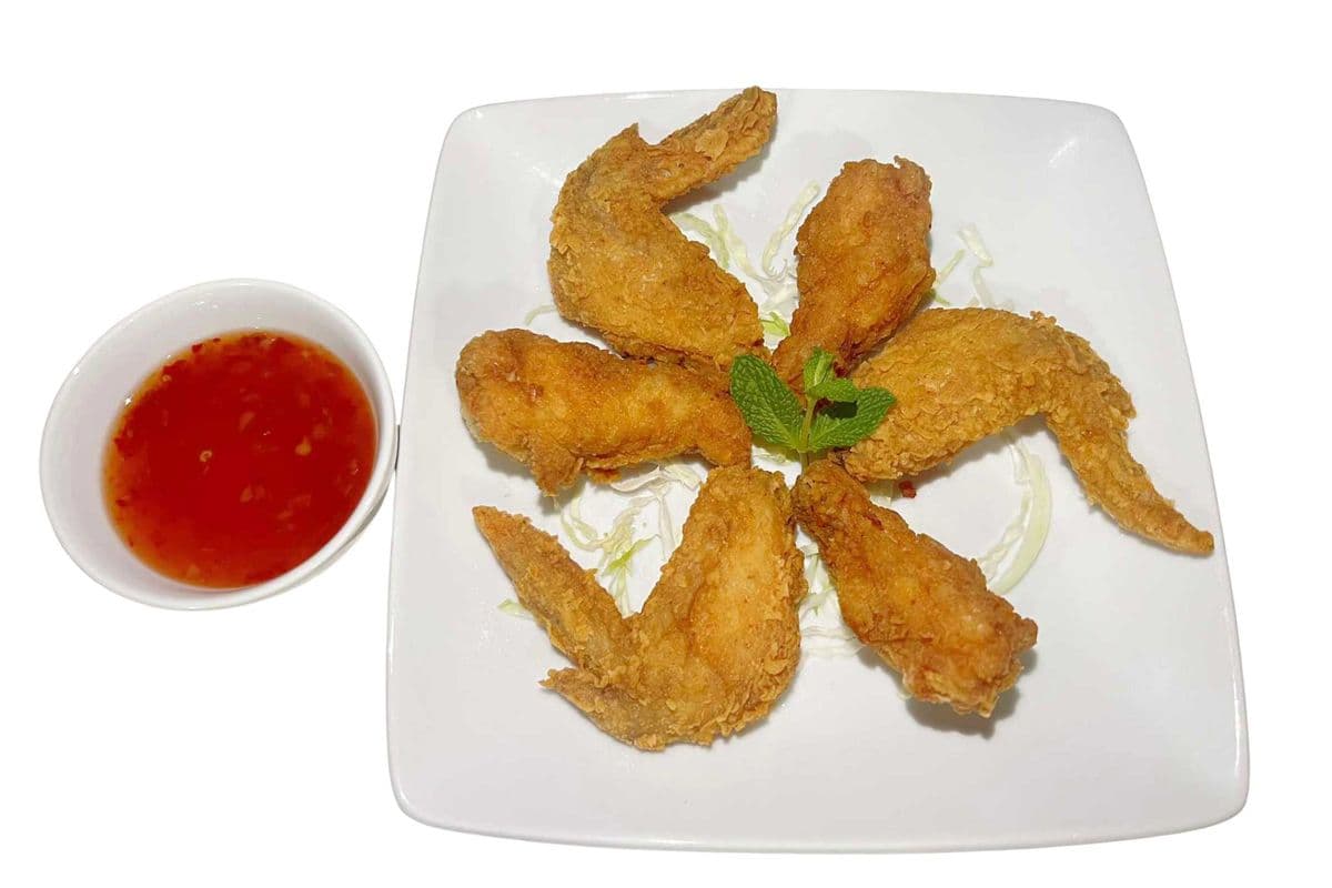 A5. Deep Fried Chicken Wings (6 pcs)