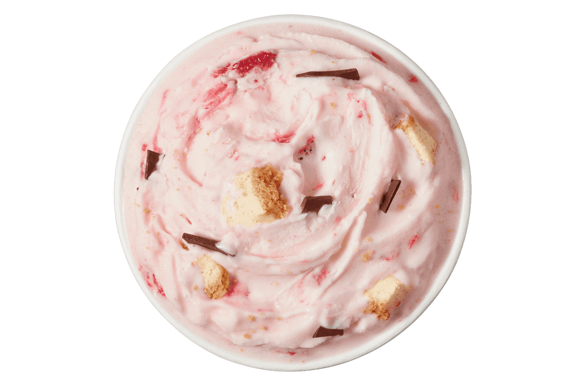 NEW! Dipped Strawberry Cheesecake BLIZZARD® Treat