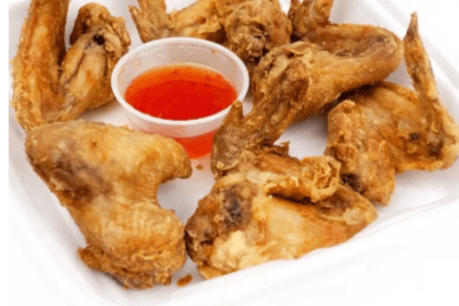 4. Golden Fried Chicken Wings