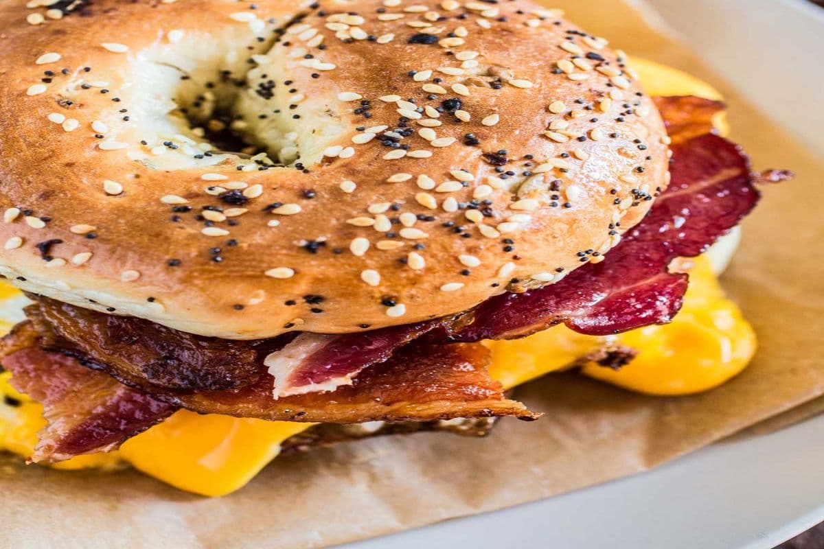 Bagel BLT Sandwich
