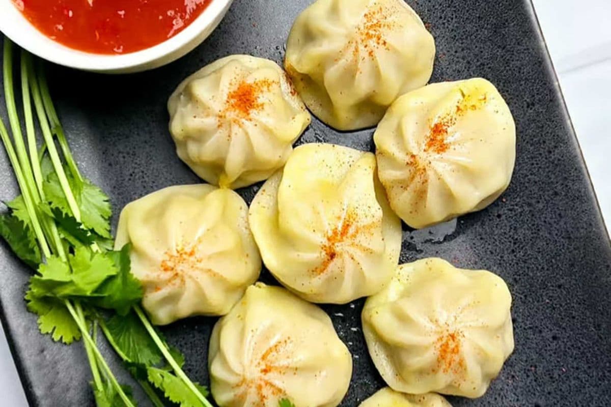 Chicken Momos (10pcs)