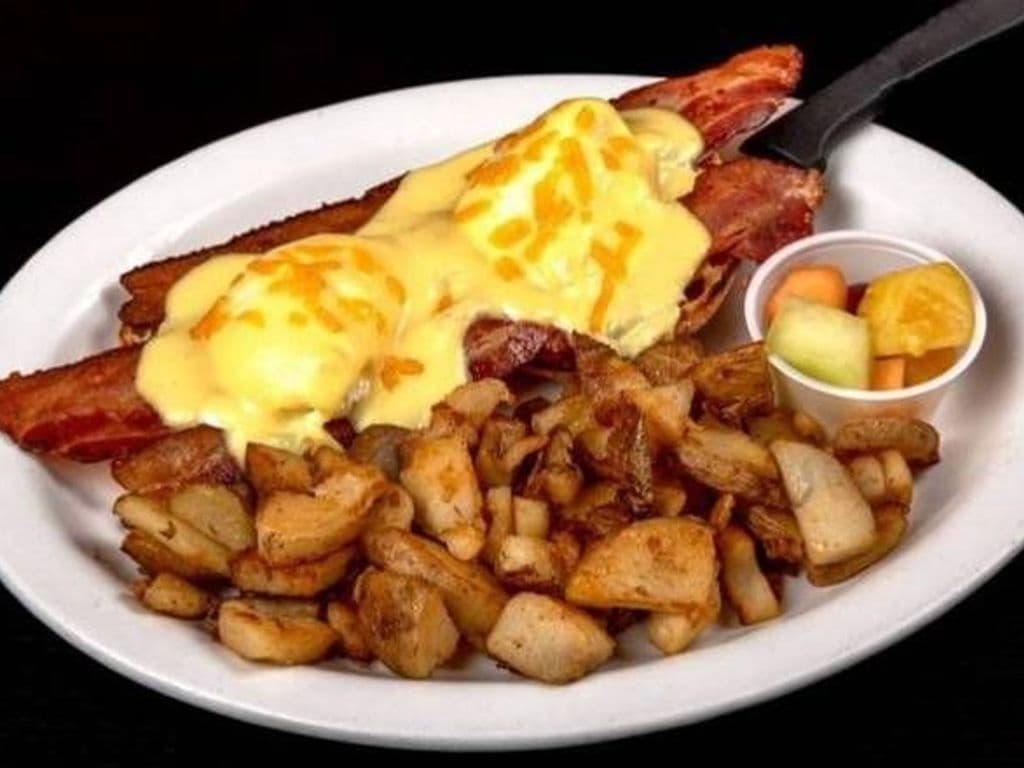 Bacon Benedict