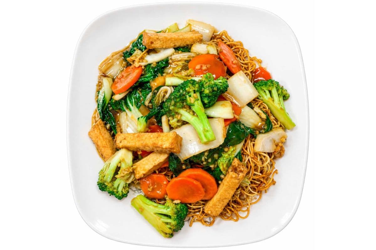 27h. Vegetables with Tofu Chow Mein