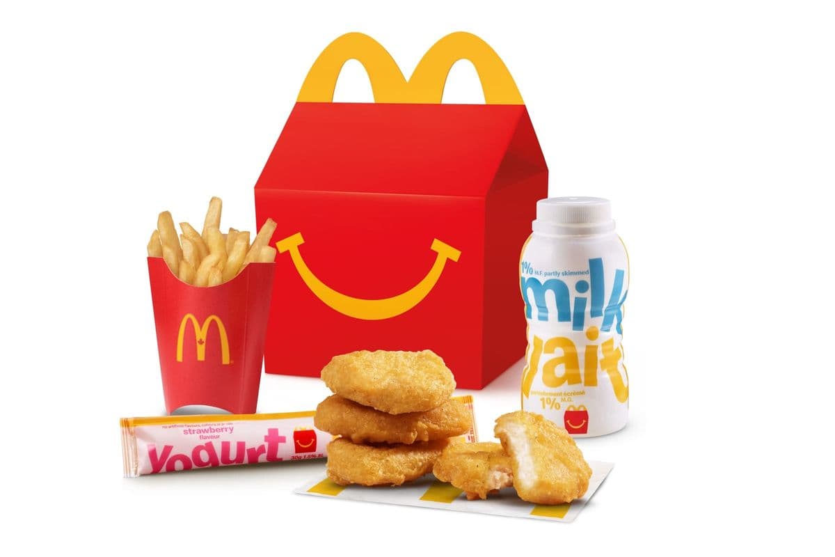 Happy Meal 4 McNuggets with Mini Fries [360-490 Cals]