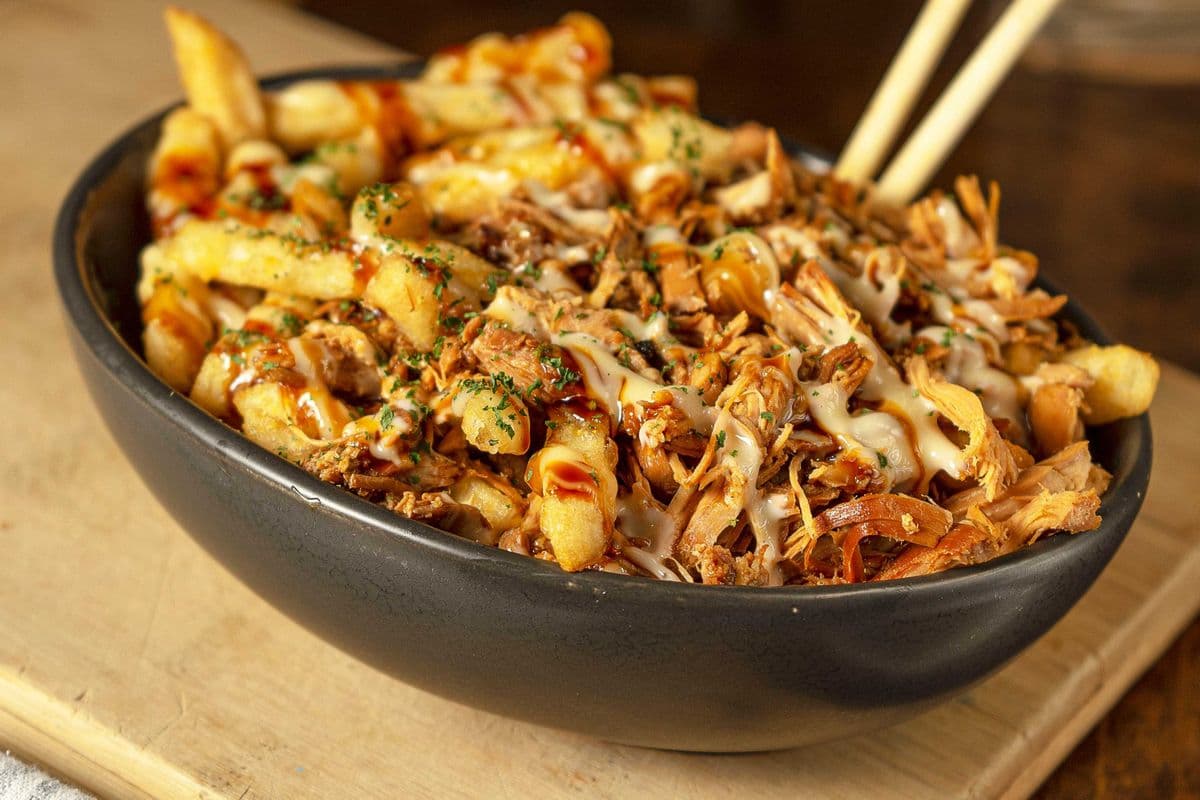 Crazy Fries with Braised Chicken Combo