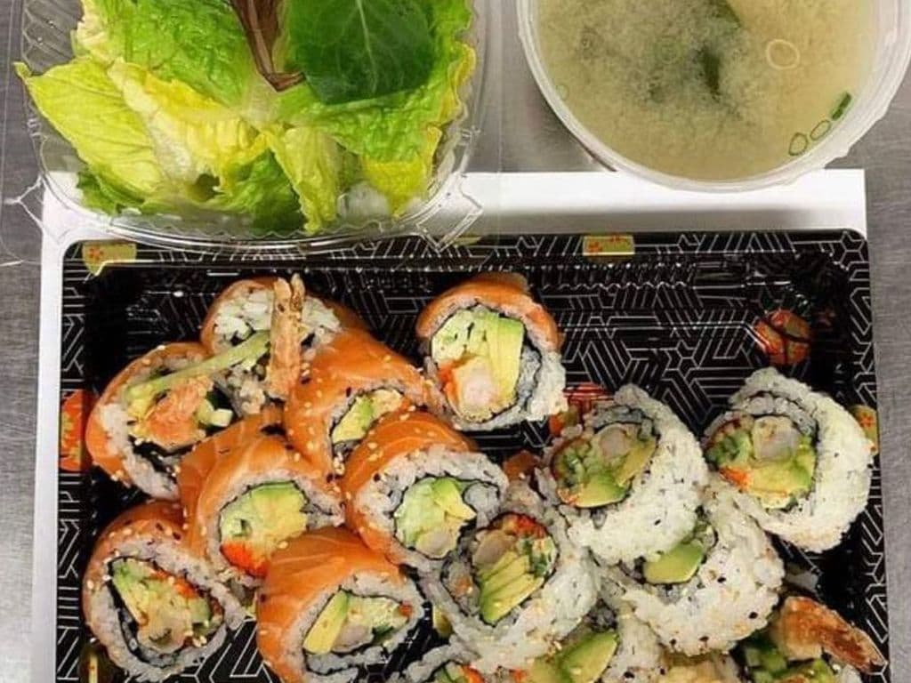 4702. Dynamite Roll and Red Dragon Roll