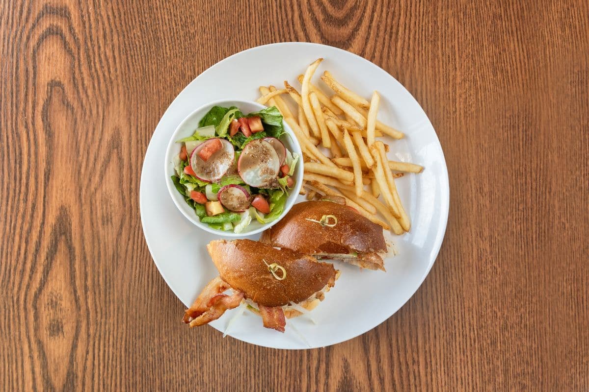 Cali Chicken Burger