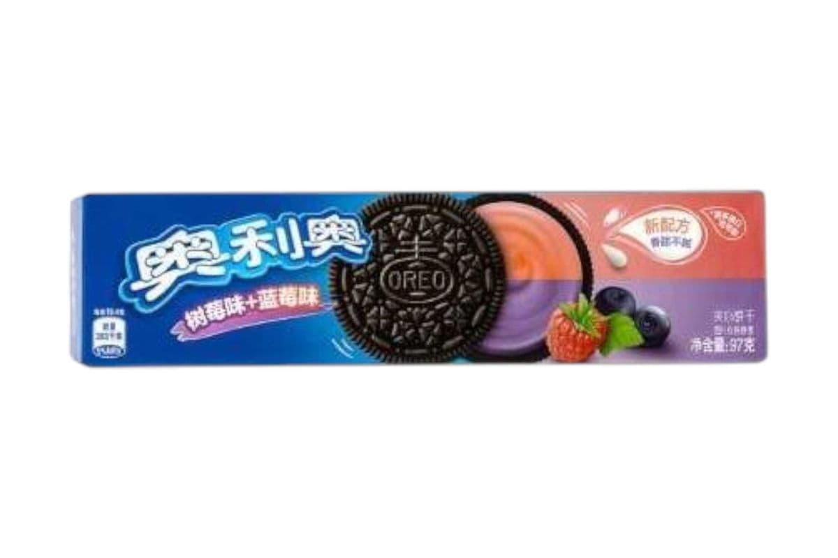 Oreo Raspberry Blueberry Sandwich Biscuits Chinese (97gm) (100 Cal)