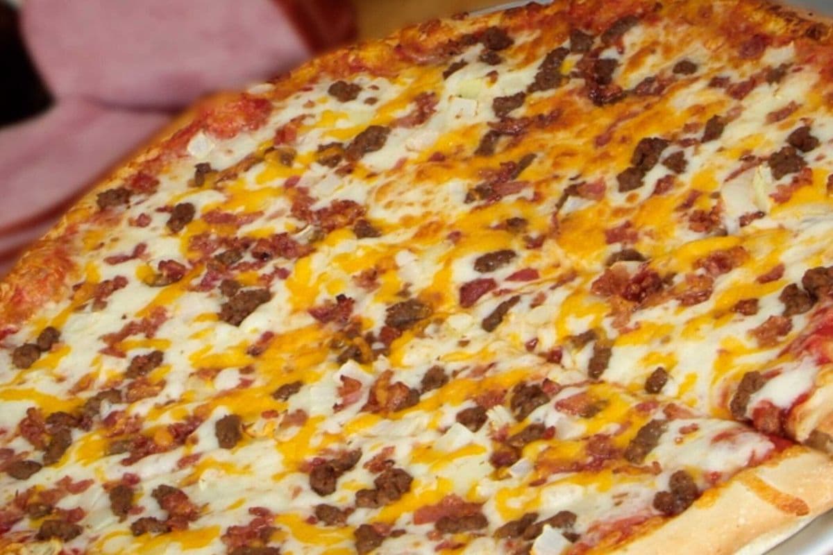 12. 12" Medium Bacon Cheeseburger Pizza