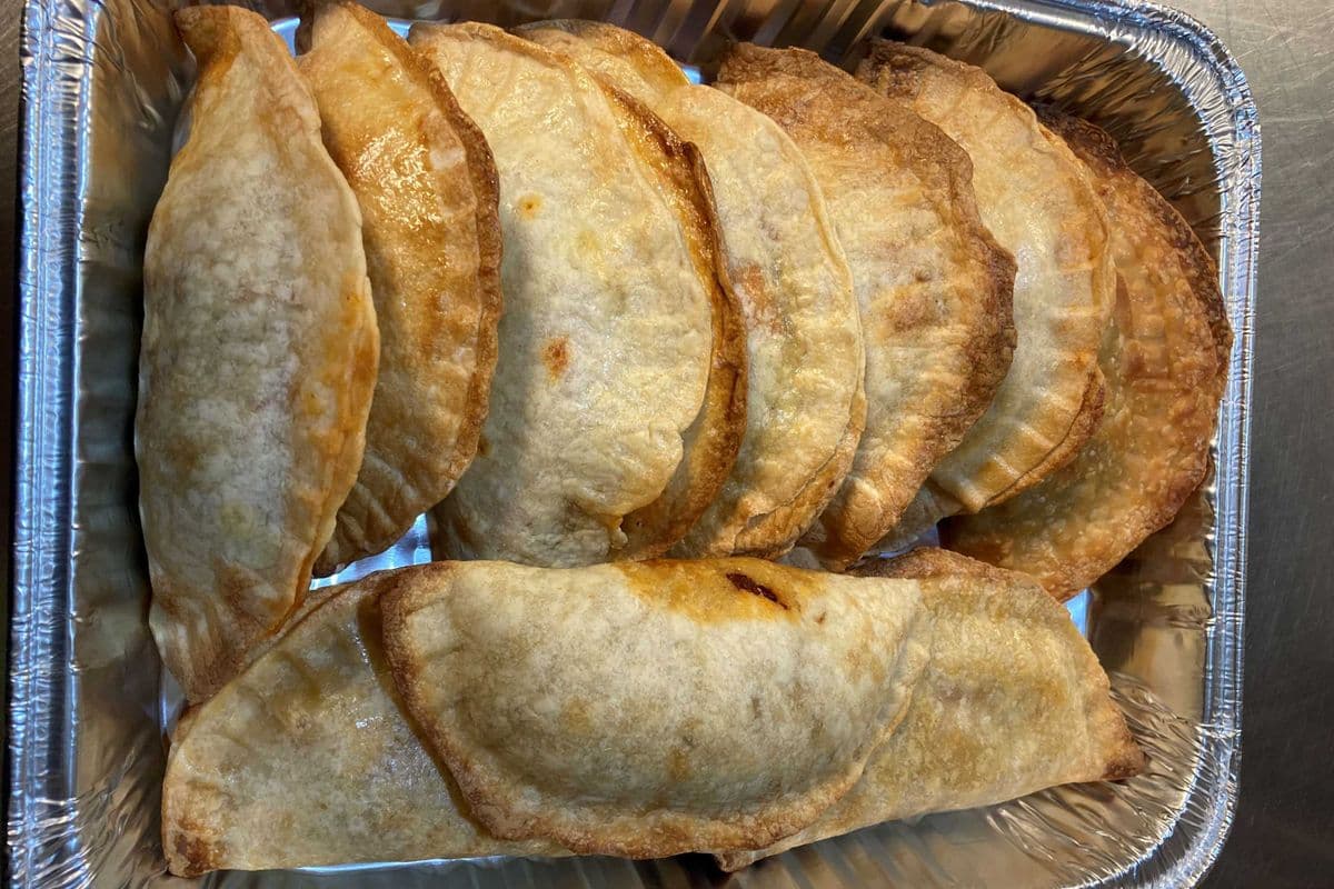 Empanada Trays Assorted (10 pcs) (1 Kg)