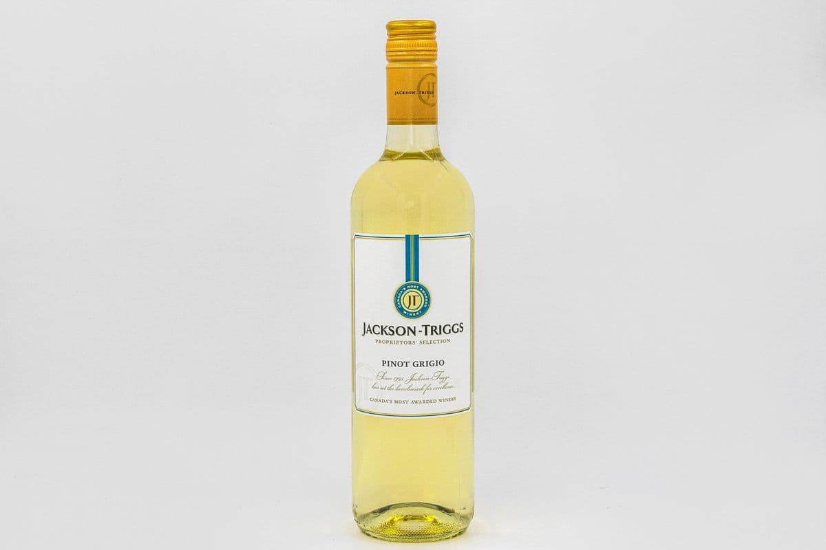 Jackson-Triggs Pinot Grigio (1 x 750 ml)