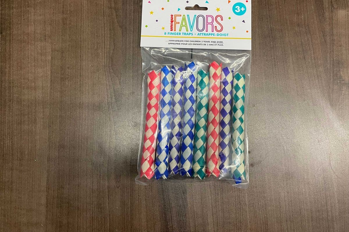 8 Finger Traps