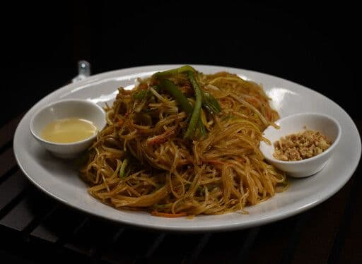 Pad Thaï aux légumes / Sautéed Pad Thai