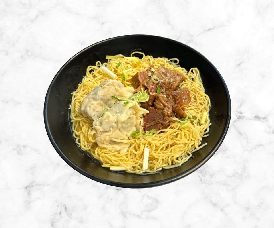 Two items with soup noodle / 兩餸湯麵