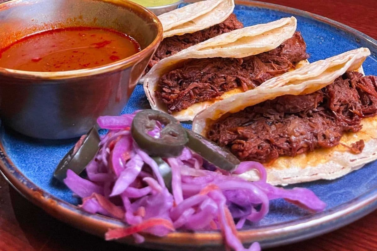 Beef Barbacoa (3 pcs)