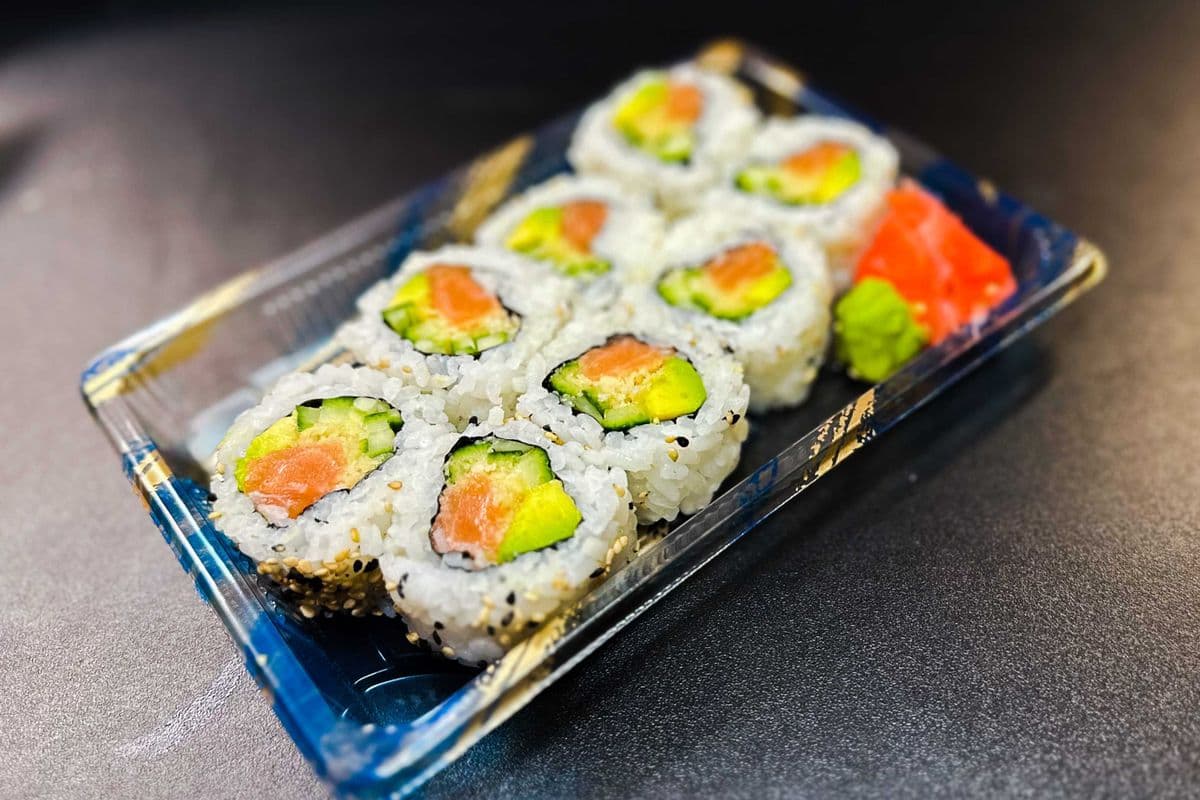Spicy Salmon Roll
