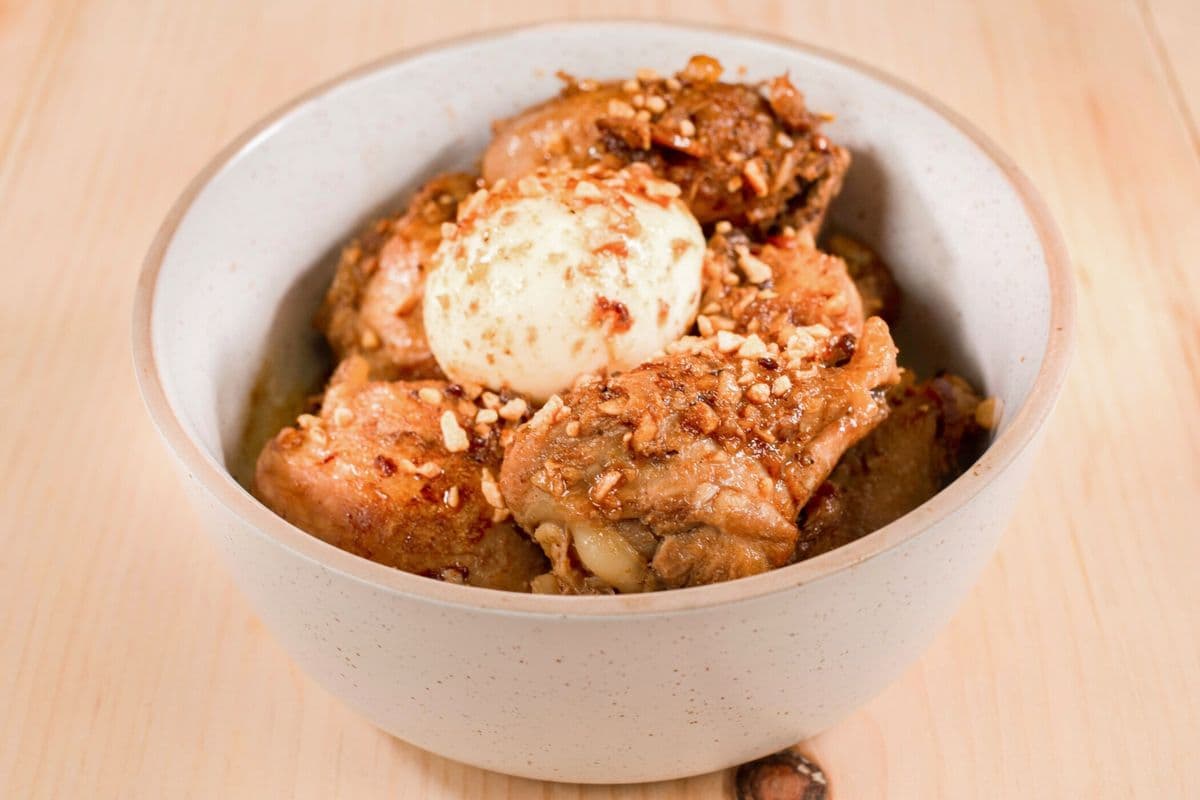 Adobo (Chicken) (16 0z)