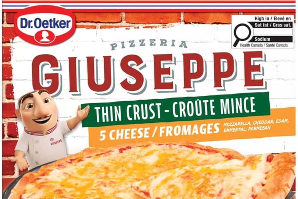 Dr. Oetker Giuseppe Pizzeria Thin Crust 5 Cheese Pizza (480g) (430 Cal)
