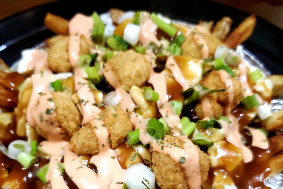 Poutine Thai