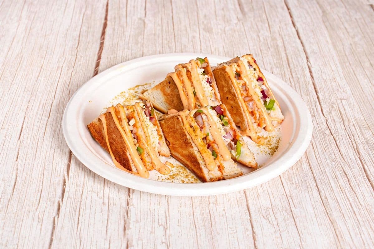 Tandoori Cheese Sandwich