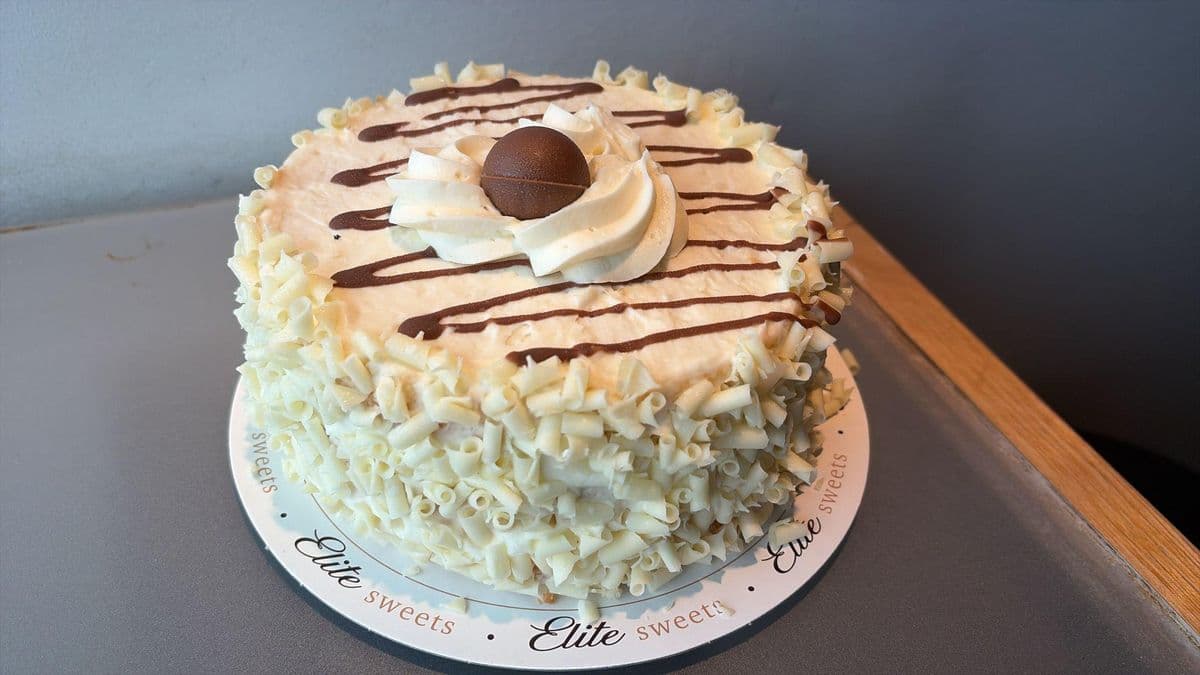 Vanilla Mascarpone Cake - 7" Whole Cake