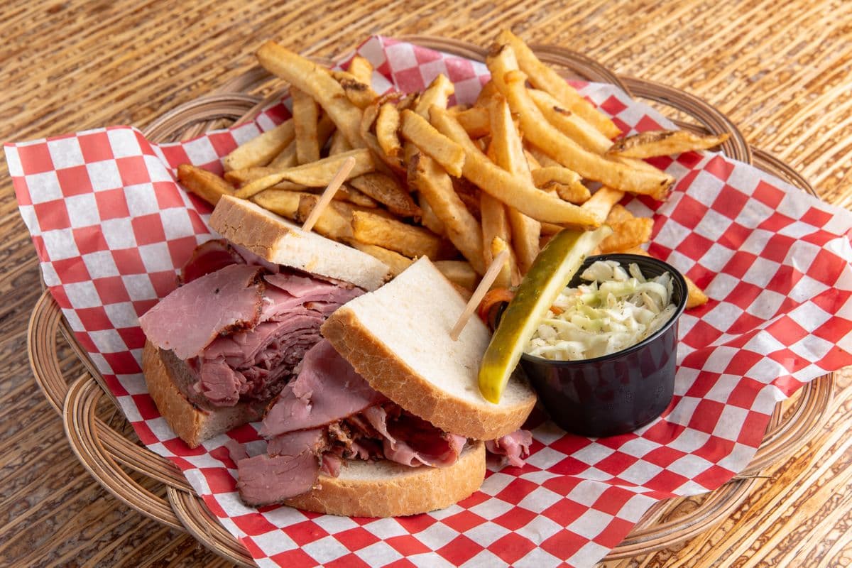 Large Smoked Meat Combo (8 oz)