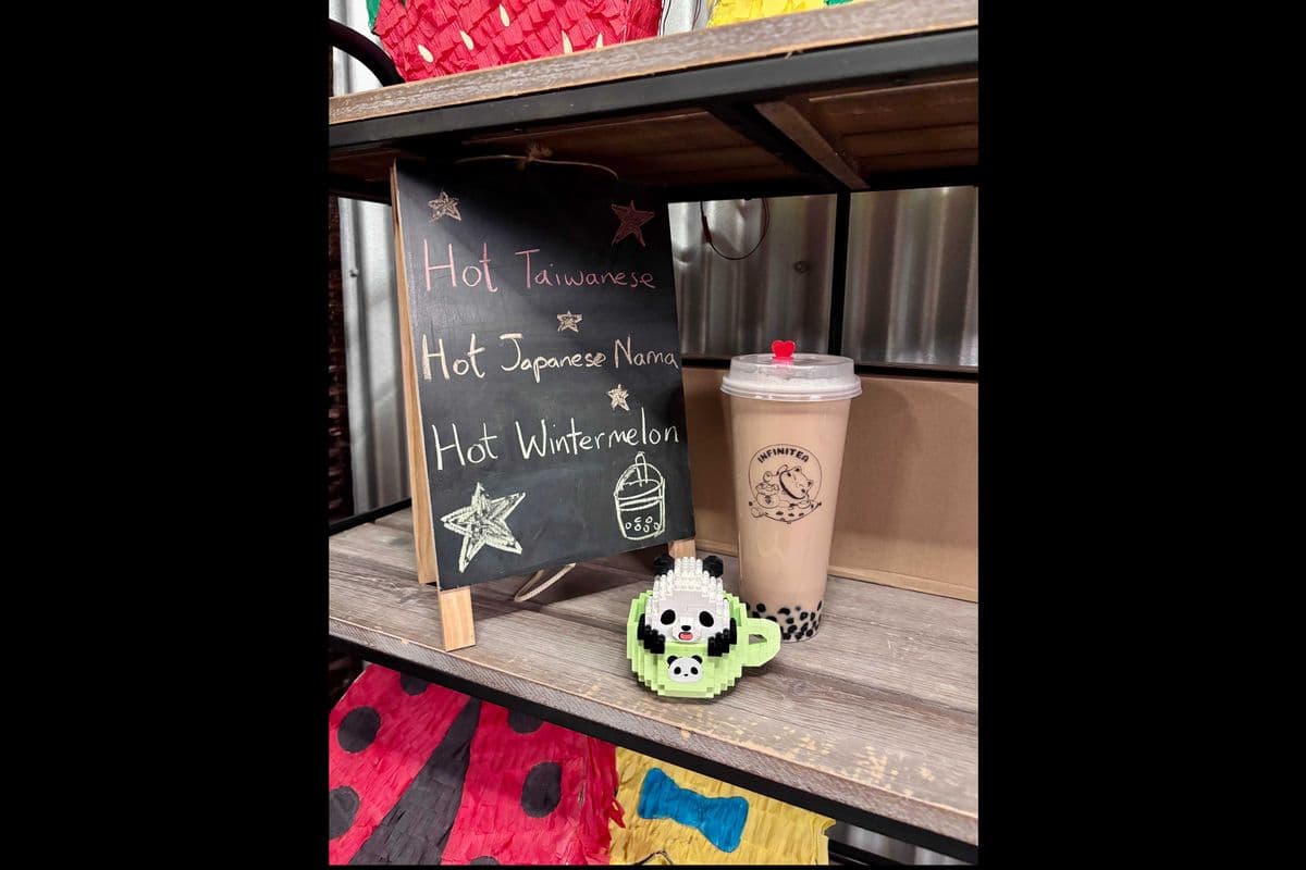 Hot Taiwanese Milk Tea (23 oz)