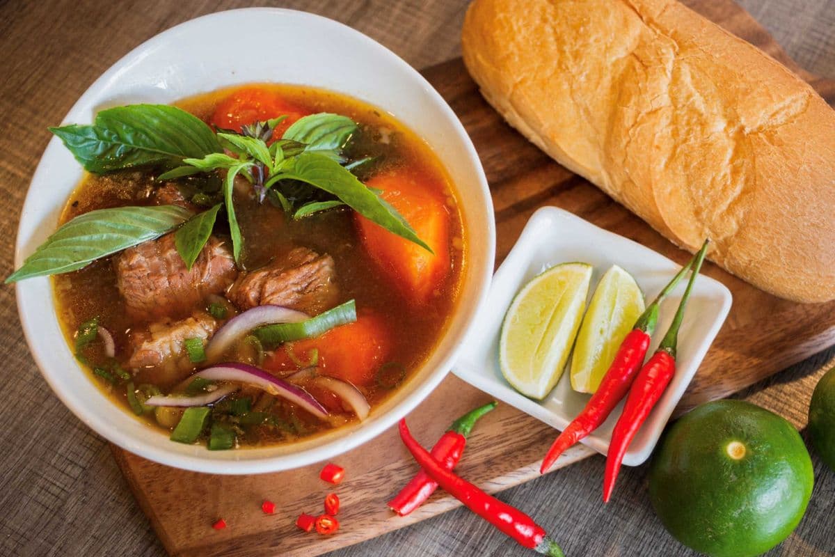 S2. Bo Kho (Beef Stew)