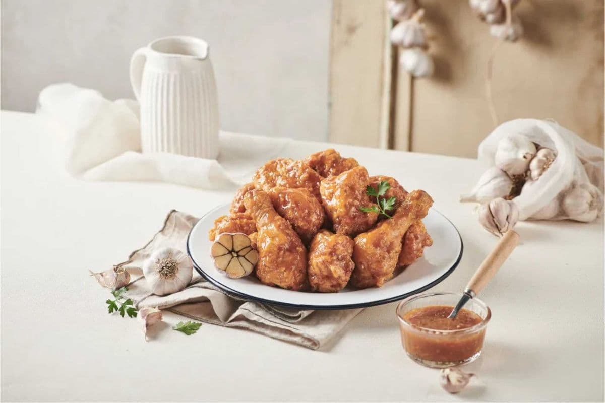 Garlic Fried Chicken (8 pcs)