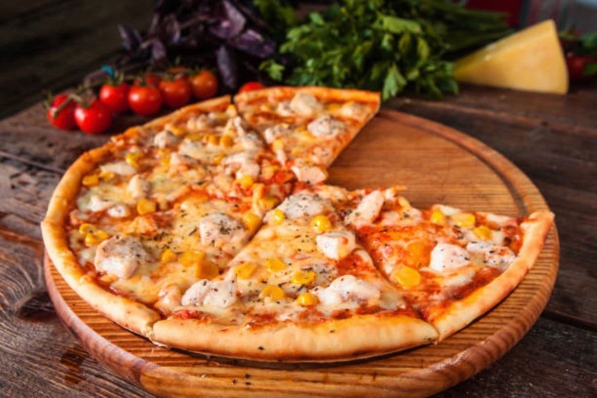 Chicken Corn Pizza