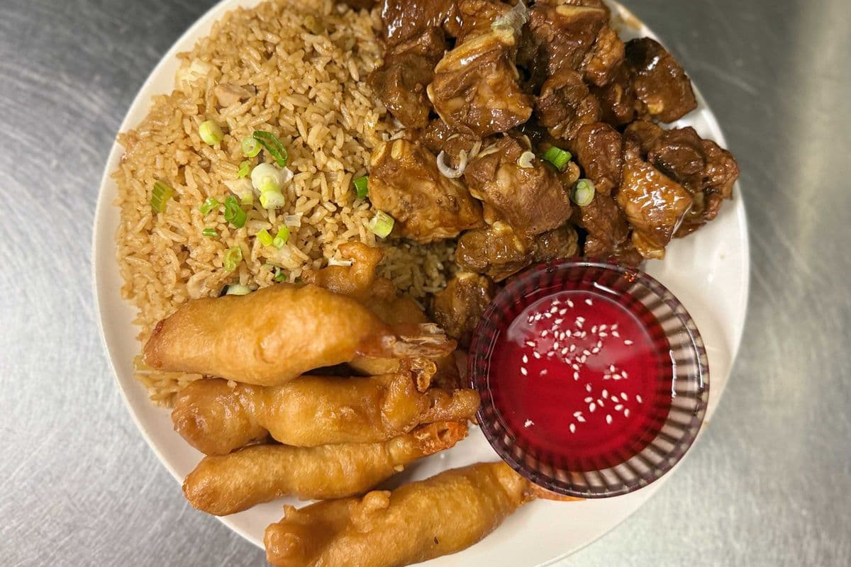 #12(rice, garlic ribs, 4shrimp)