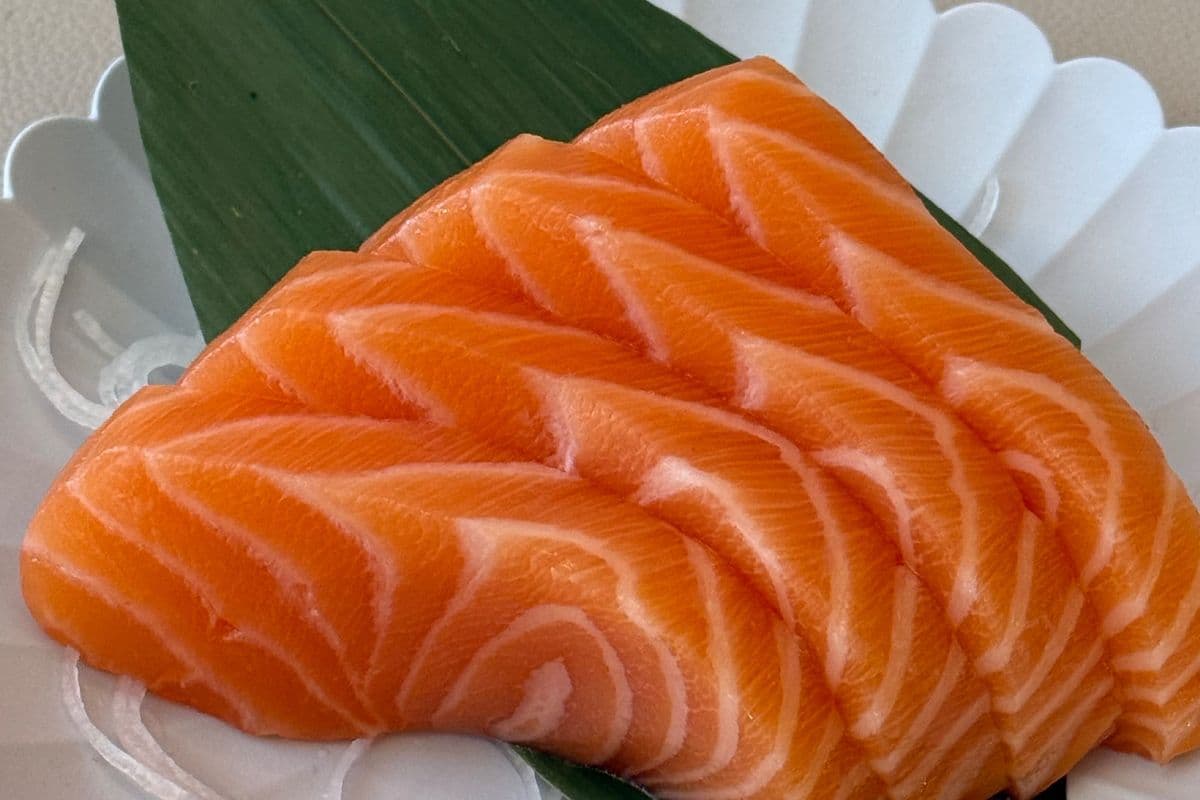 Premium Salmon Sashimi (4 pcs）