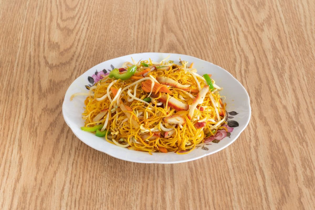 Singapore Fried Vermicelli with Curry 星洲米粉