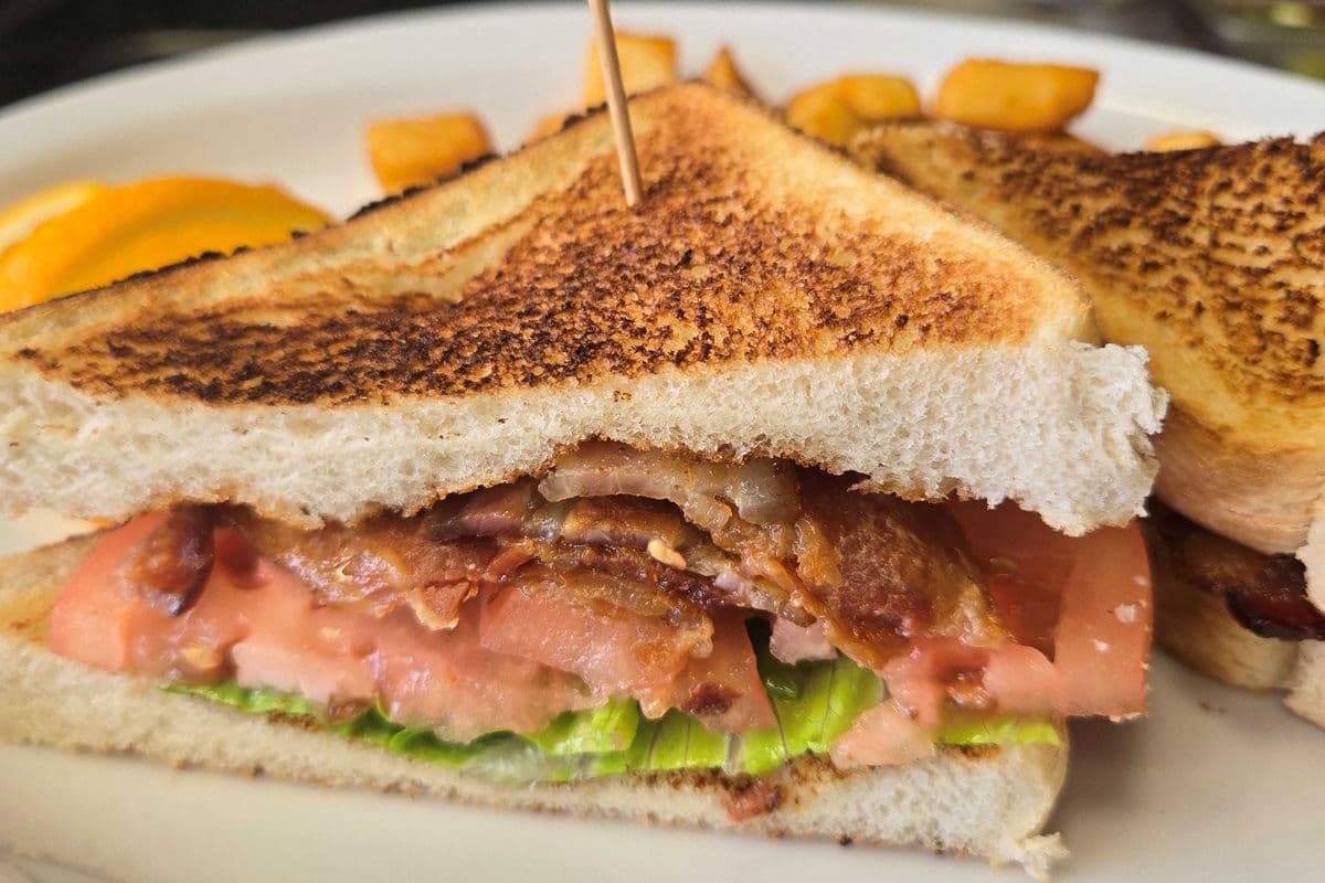BLT