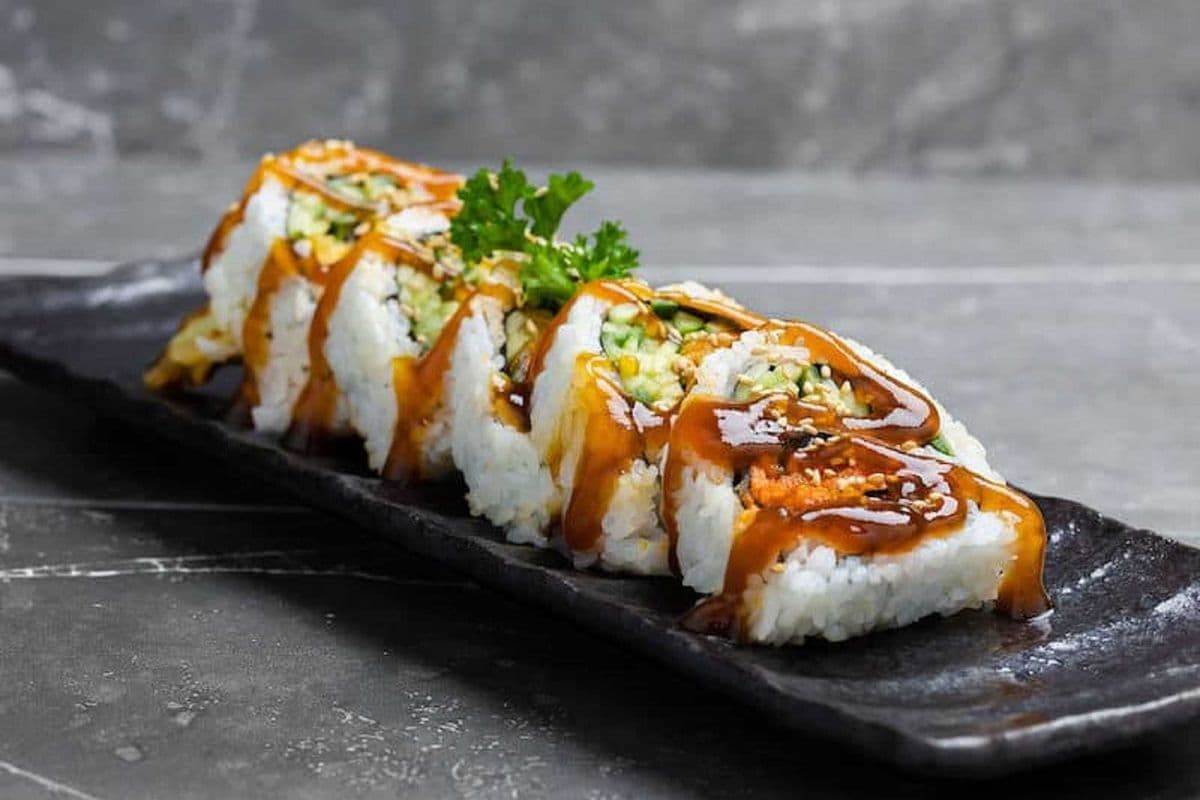 Spicy Tuna Tempura Roll - Maki Sushi