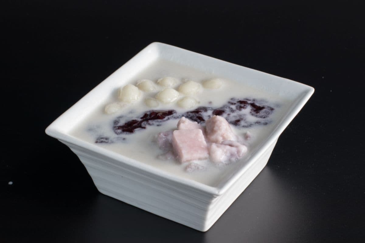 04. Black Sticky Rice with Taro and Pearl Delights