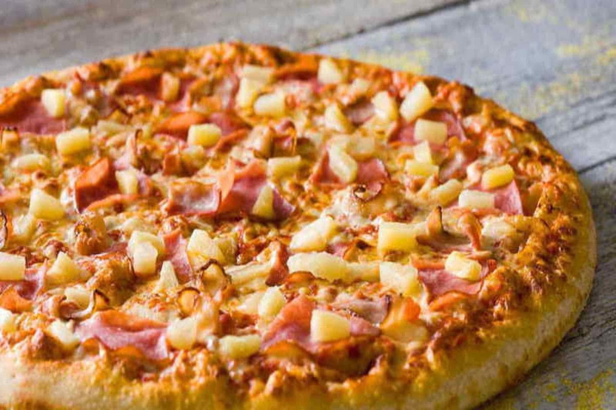 Medium Honolulu Pizza