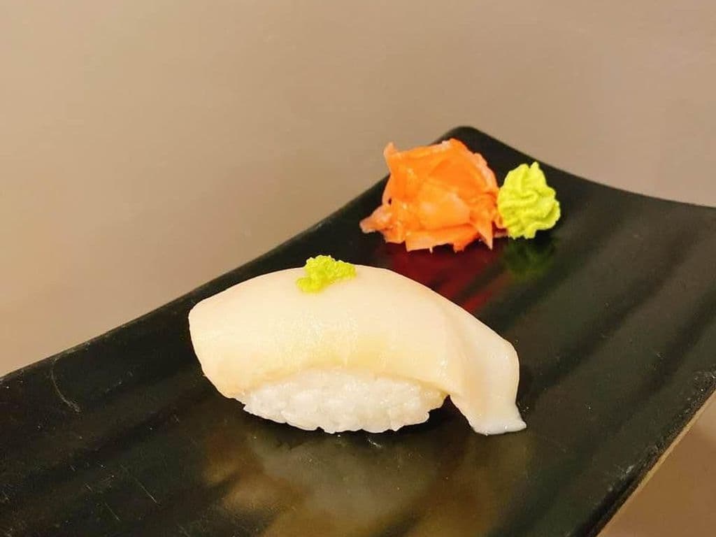 B.C Maguro (B.C. Tuna)(White Tuna)  Nigiri (GF)
