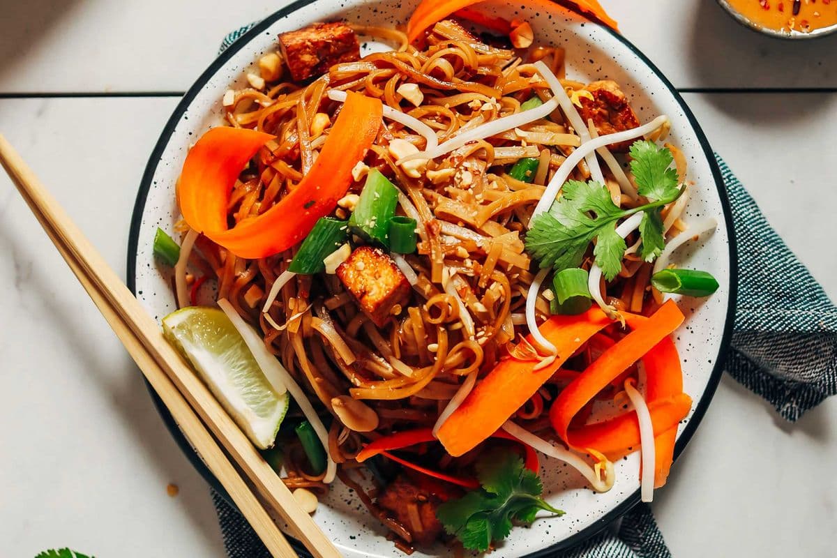 Classic Pad Thai (Spicy or Not Spicy)