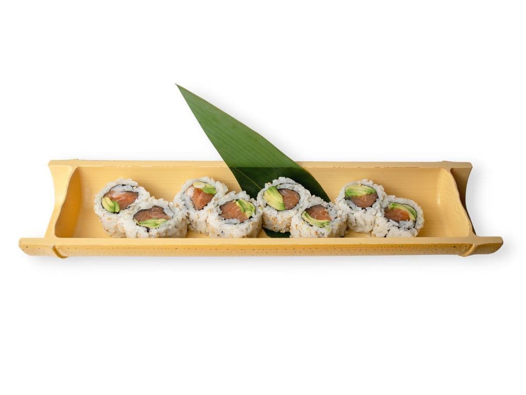 Salmon Avocado Roll (8PC)