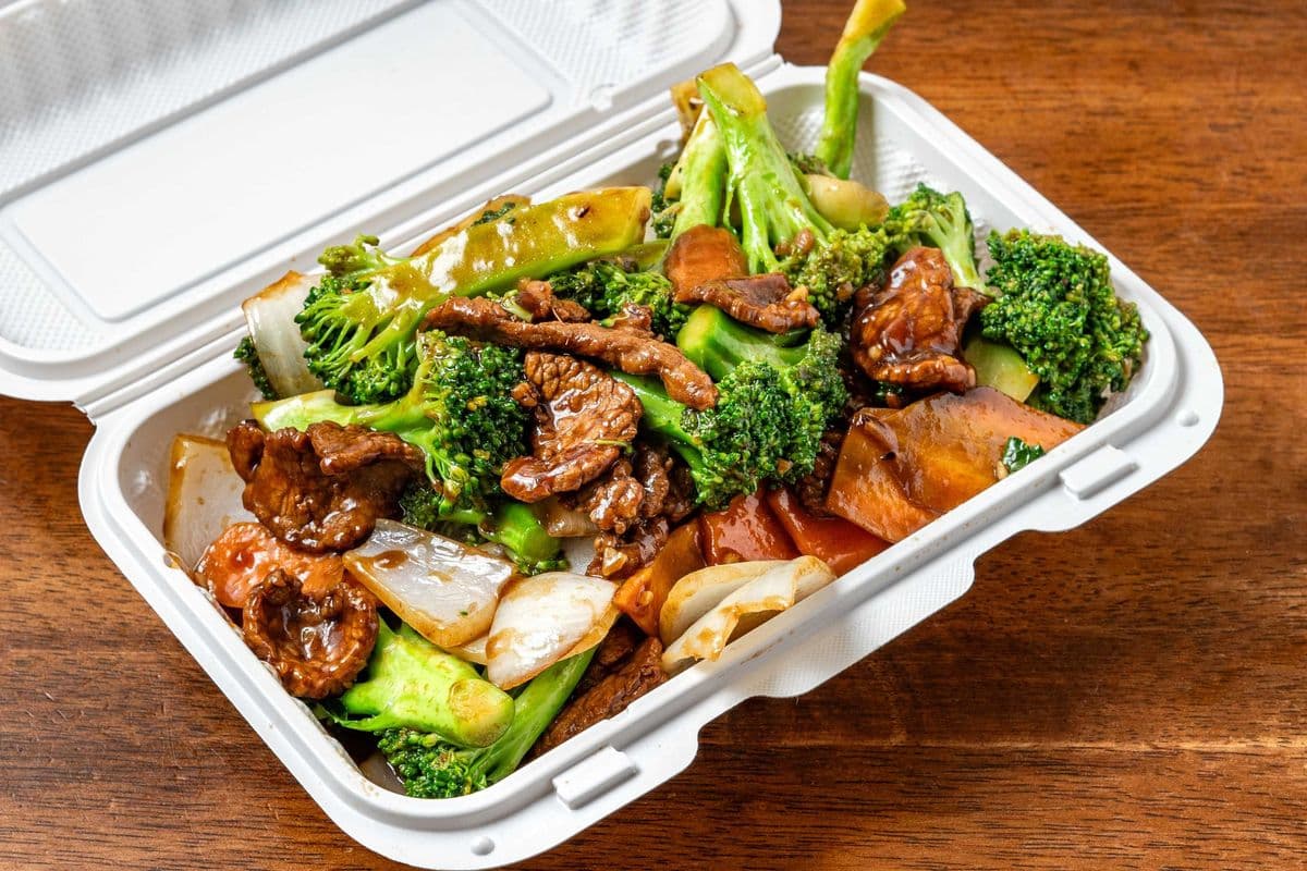 24.Beef with Broccoli