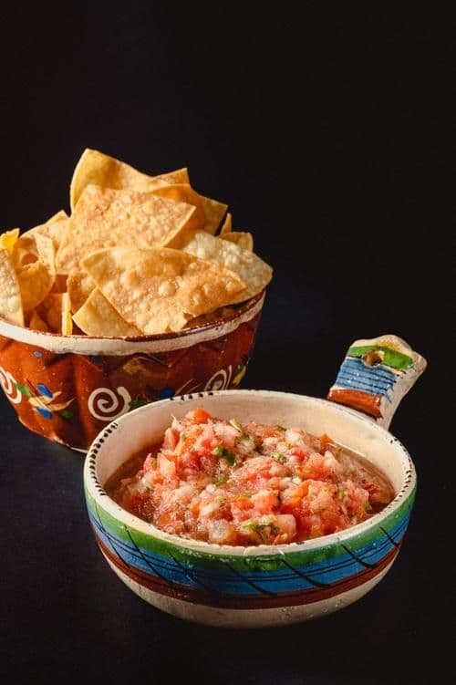 CHIPS & SALSA FRESCA