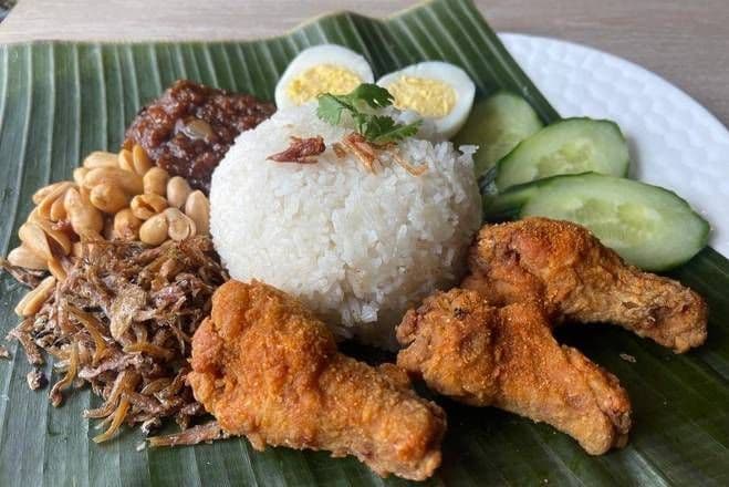 Nasi Lemak Kampong