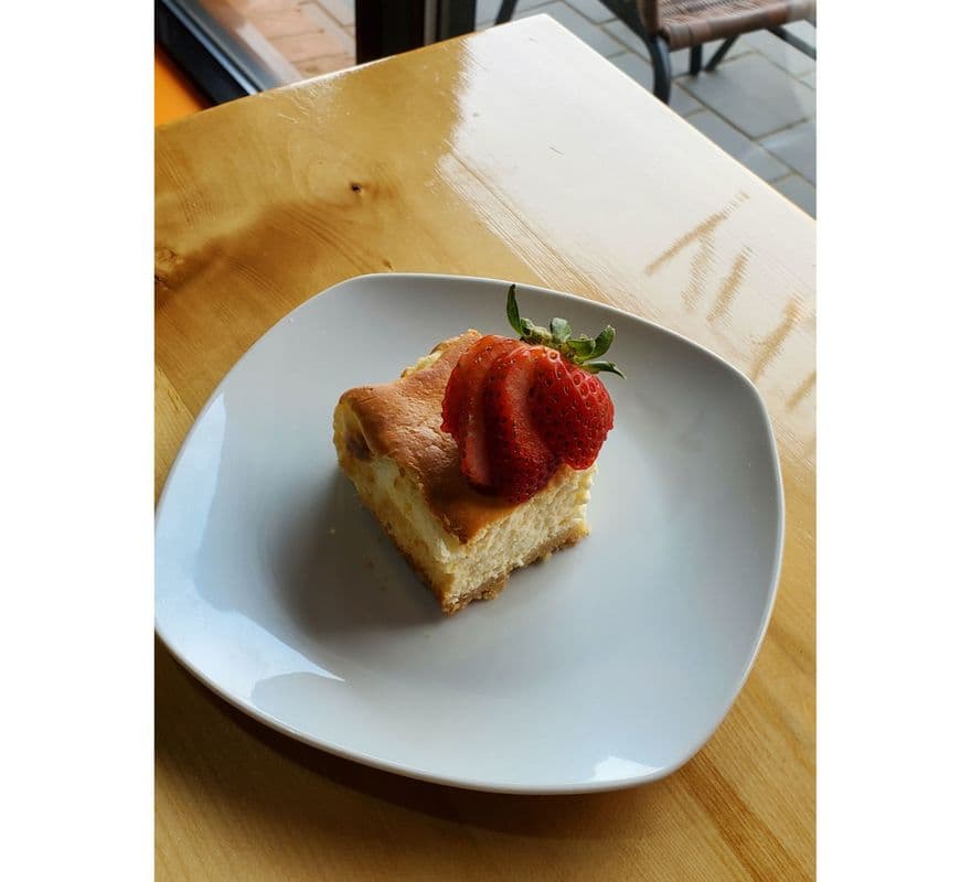 Lemon Cheesecake (keto | g-f | s-f)