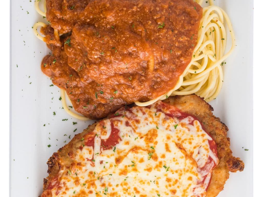 CHICKEN PARMIGIANA 