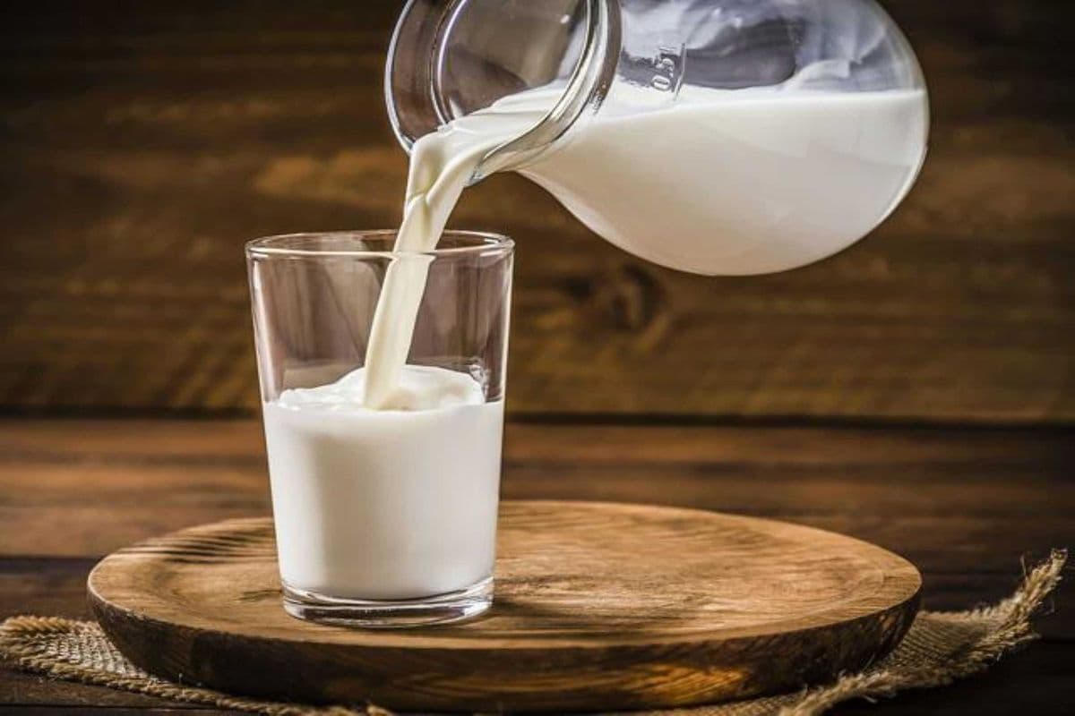 Milk (2 %)