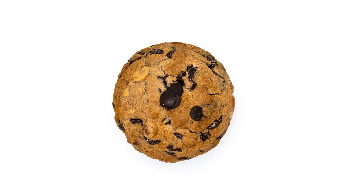 Ultimate Chocolate Chip Cookie